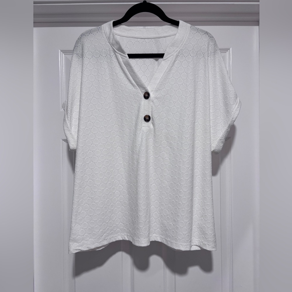 0064- Cupshe White Eyelet V Neck Blouse XL Boho Cottagecore Top